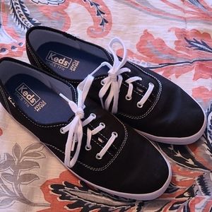 Keds dream foam sneakers
